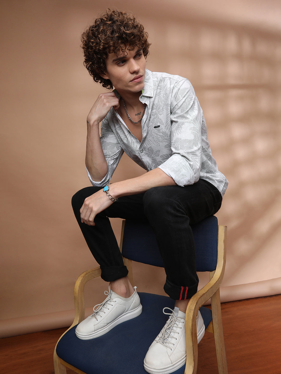Grey Tropical Printed Shirt - M Grey