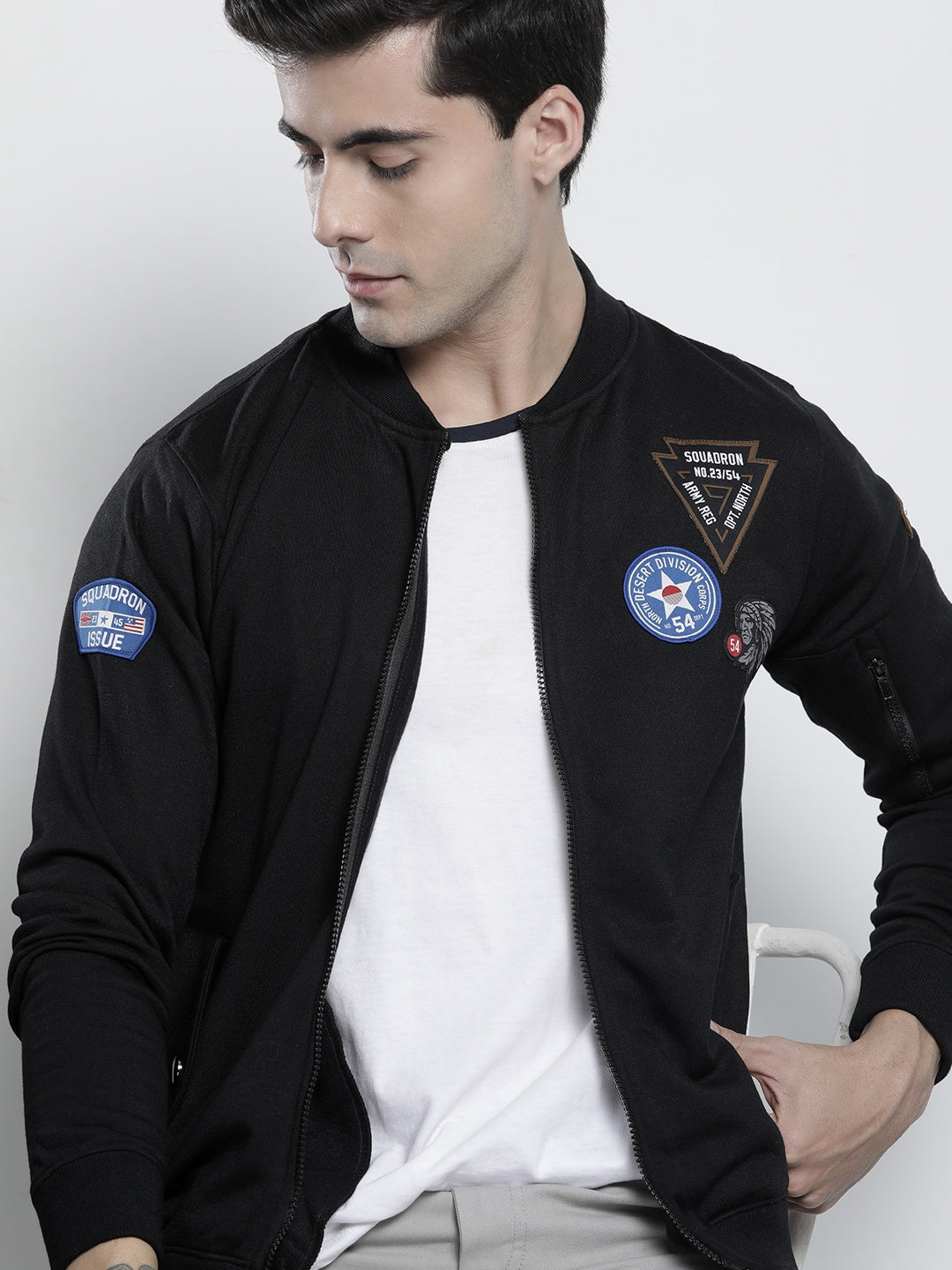 Black Placement Embroidery Frontopen-Highneck - S Black