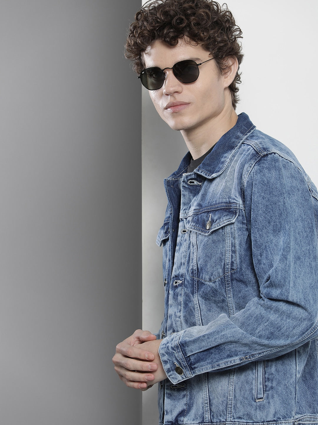 Blue Solid Denim Jackets - S Blue